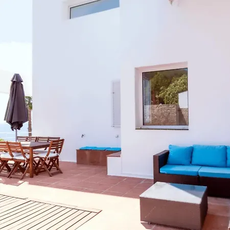 Pireo 11 Amazing Sea Views *